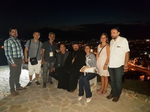 Trkulja sa ocem Mihajlom i domacinima u Prizrenu